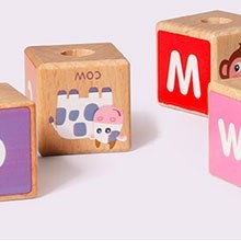 Drewniany pociąg duże klocki edukacyjne alfabet ECOTOYS ECOTOYS Drewniany pociąg duże klocki edukacyjne alfabet ECOTOYS ECOTOYS